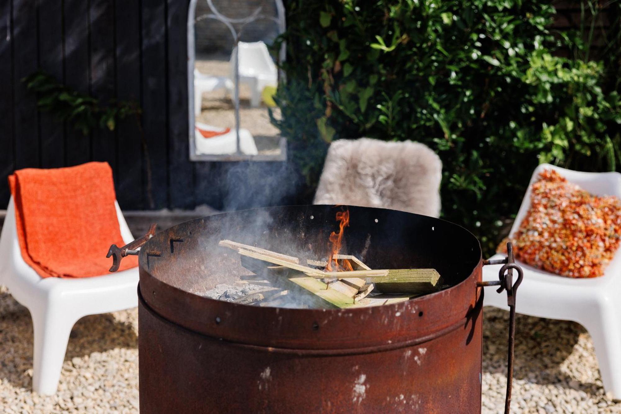 הוילה בריסטול The West Barn Near Bath, Sleeps 24 And 2 Hot Tubs מראה חיצוני תמונה
