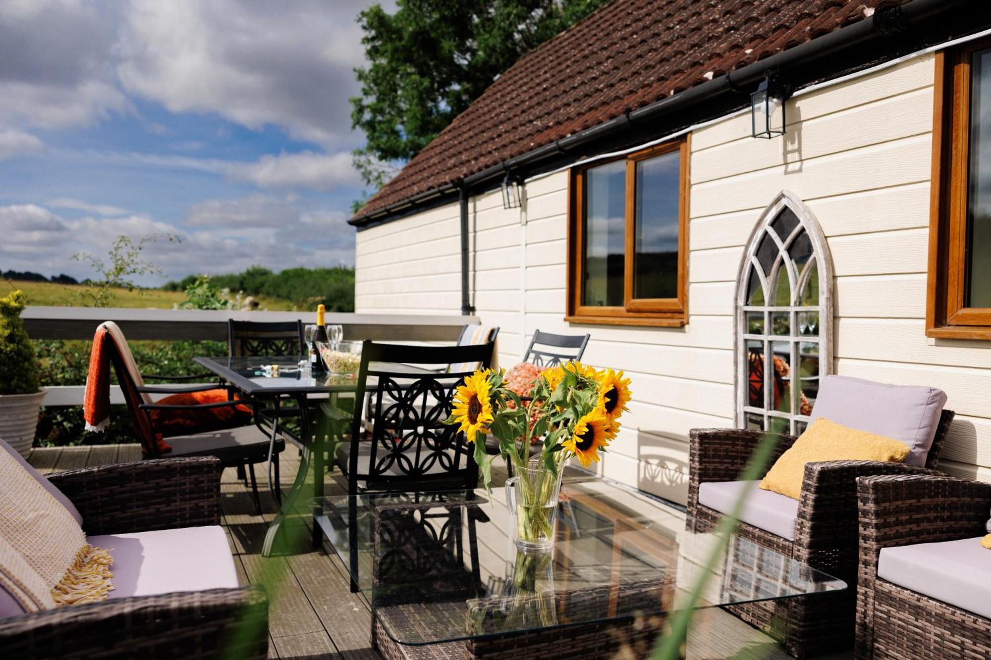 הוילה בריסטול The West Barn Near Bath, Sleeps 24 And 2 Hot Tubs מראה חיצוני תמונה