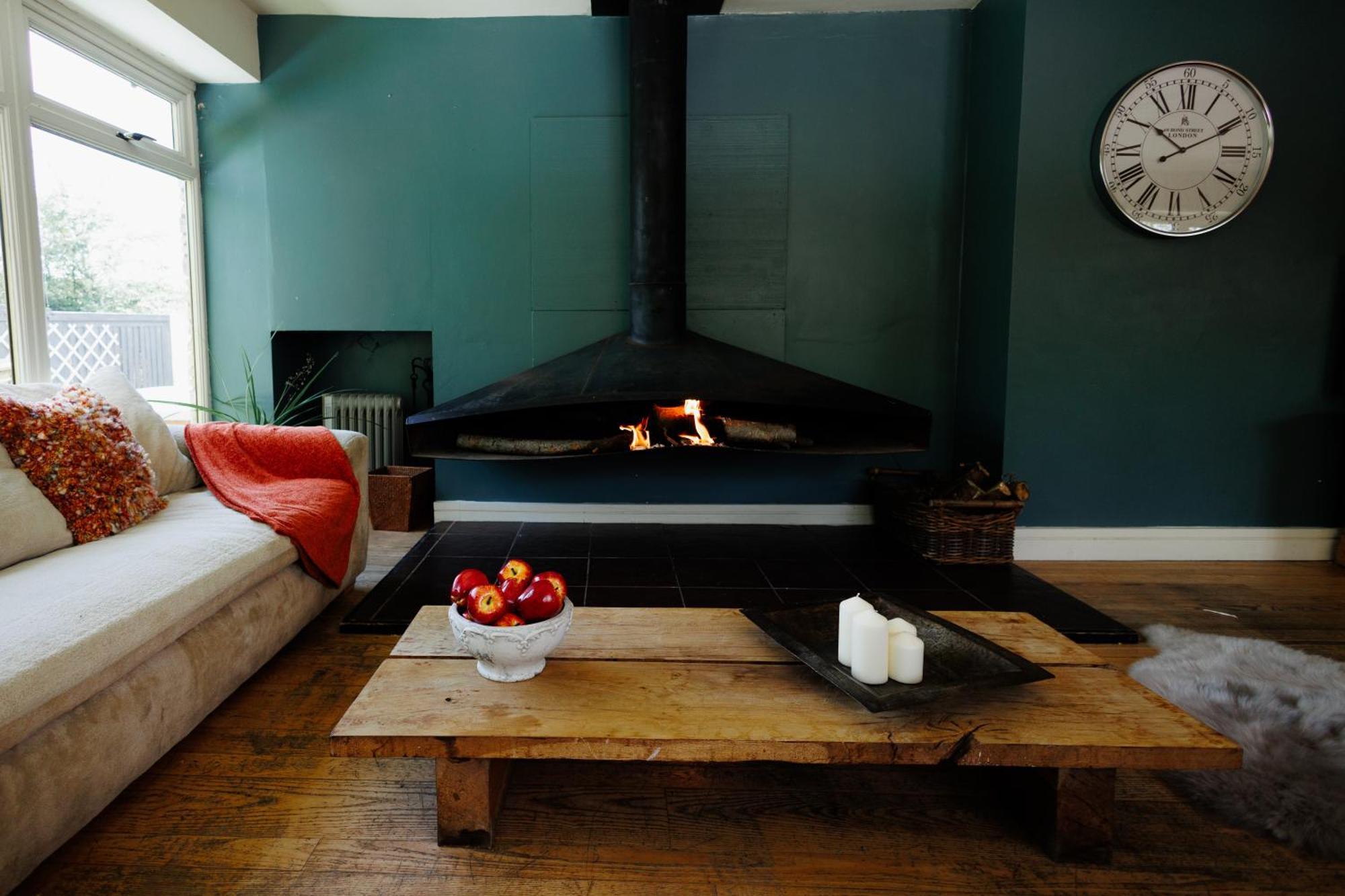 הוילה בריסטול The West Barn Near Bath, Sleeps 24 And 2 Hot Tubs מראה חיצוני תמונה